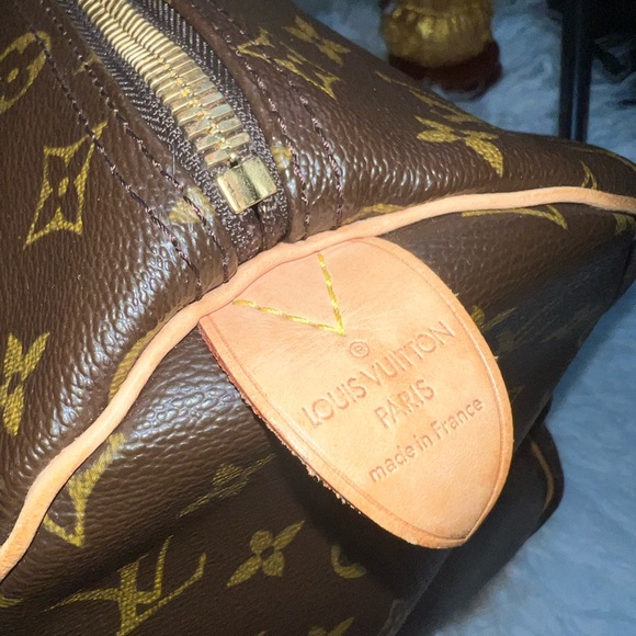 Louis Vuitton Keepall 45 - Picture 9 of 15